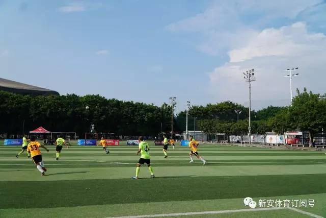 法国队官方媒体恭喜姆巴佩入选FIFPRO年度最佳